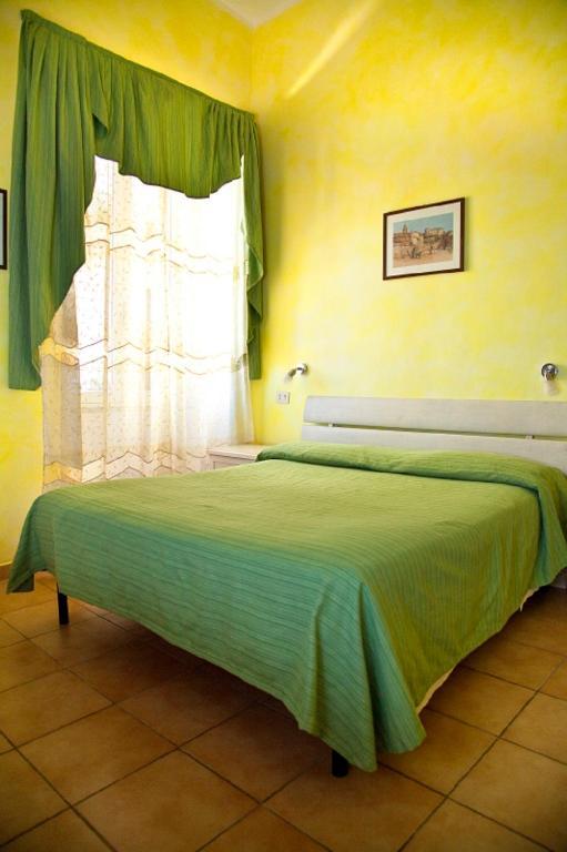 B&B Colosseum Rooms โรม ภายนอก รูปภาพ